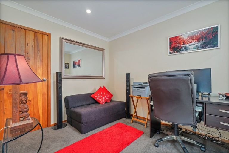 Photo of property in 19 Cobham Lane, Whitianga, 3510