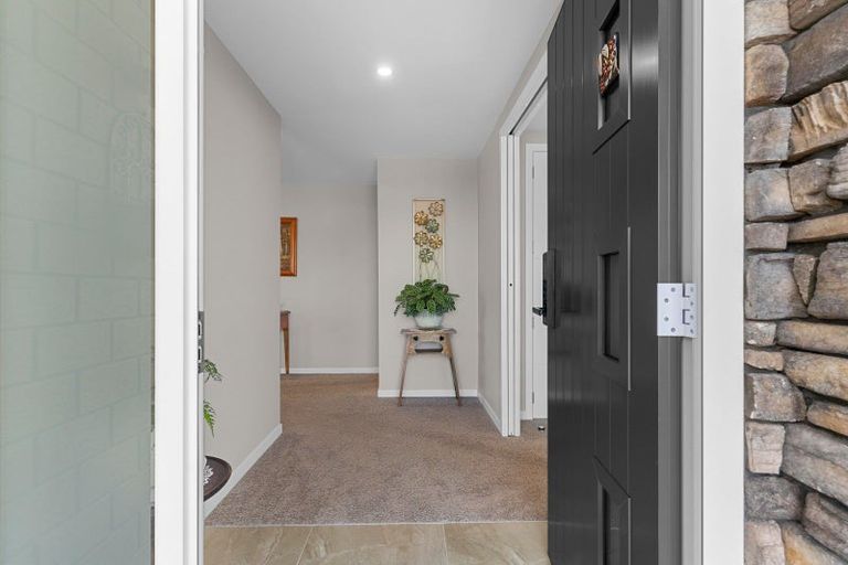 Photo of property in 2 Park Crescent, Mangawhai Heads, Mangawhai, 0505