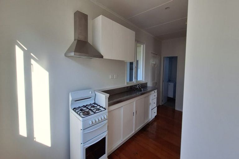 Photo of property in 45 York Street, Moera, Lower Hutt, 5010