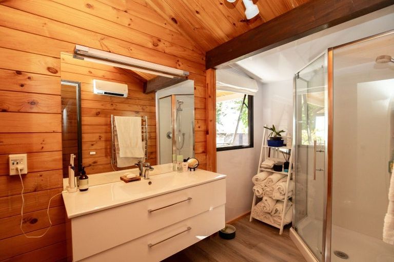 Photo of property in 57 Hayward Road, Ngatea, 3503