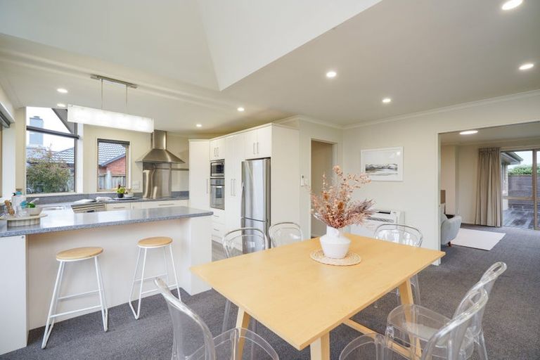 Photo of property in 53 Glenroy Park Drive, Waikiwi, Invercargill, 9810