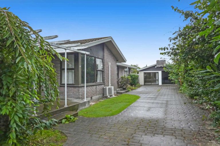 Photo of property in 17 Siska Place, Upper Riccarton, Christchurch, 8041