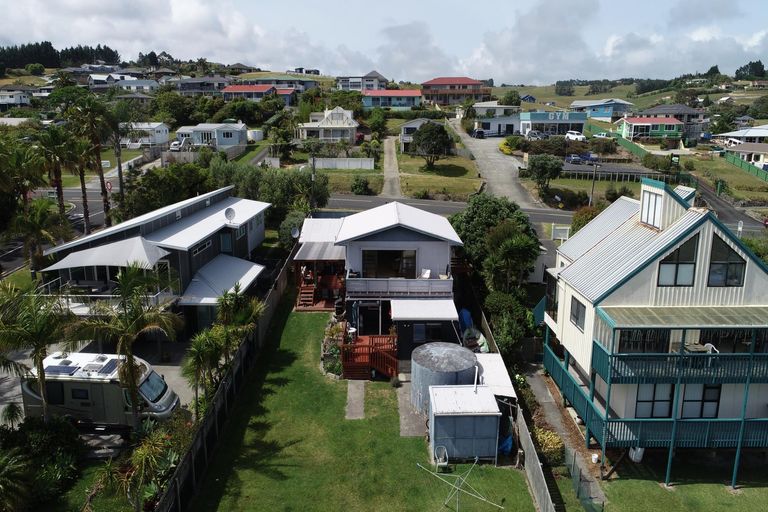 Photo of property in 183 State Highway 10, Coopers Beach, 0420