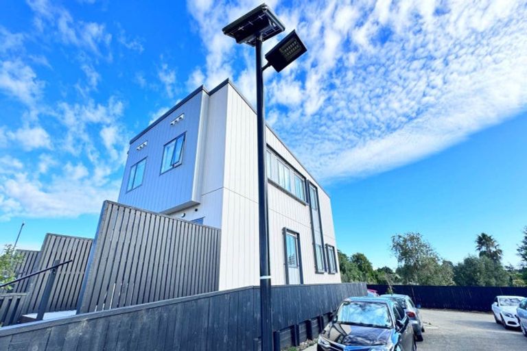 Photo of property in 4 Salvia Lane, Totara Park, Auckland, 2019