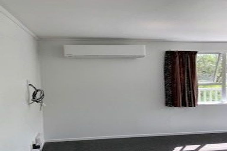 Photo of property in 66 Oaktree Avenue, Browns Bay, Auckland, 0630