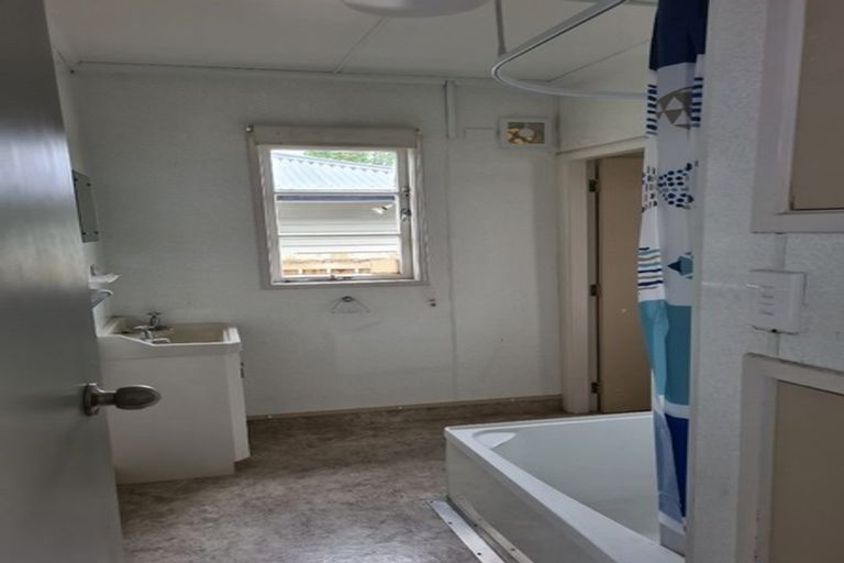 Photo of property in 4 Primrose Street, Frankton, Hamilton, 3204