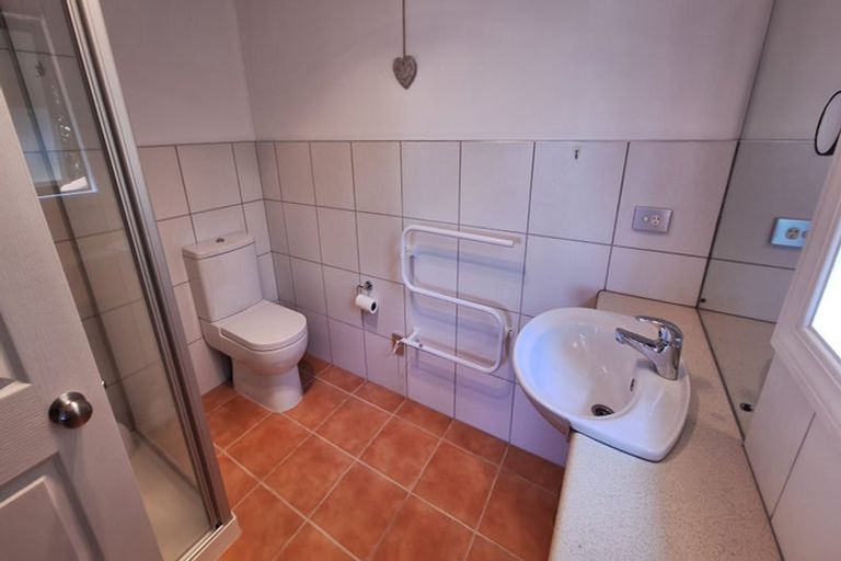 Photo of property in 44 Parkwood Crescent, Gulf Harbour, Whangaparaoa, 0930