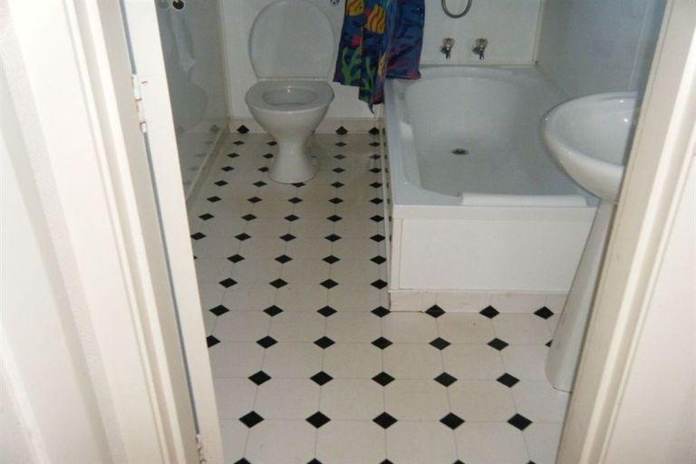 Photo of property in 3 George Street, Balclutha, 9230