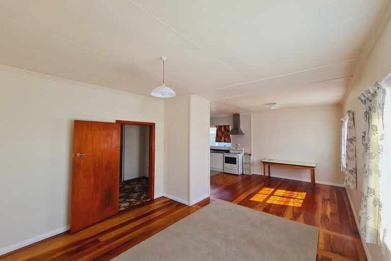 Photo of property in 29 Polson Street, Castlecliff, Whanganui, 4501