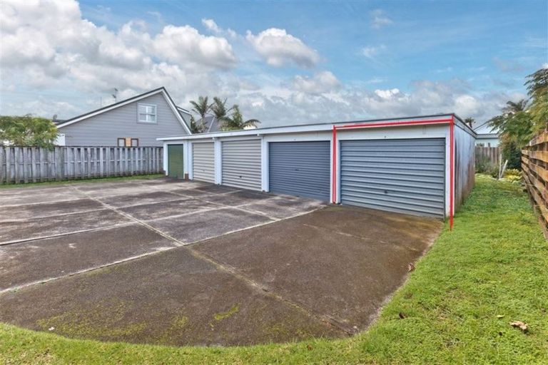 Photo of property in 2/17 Saltburn Road, Milford, Auckland, 0620