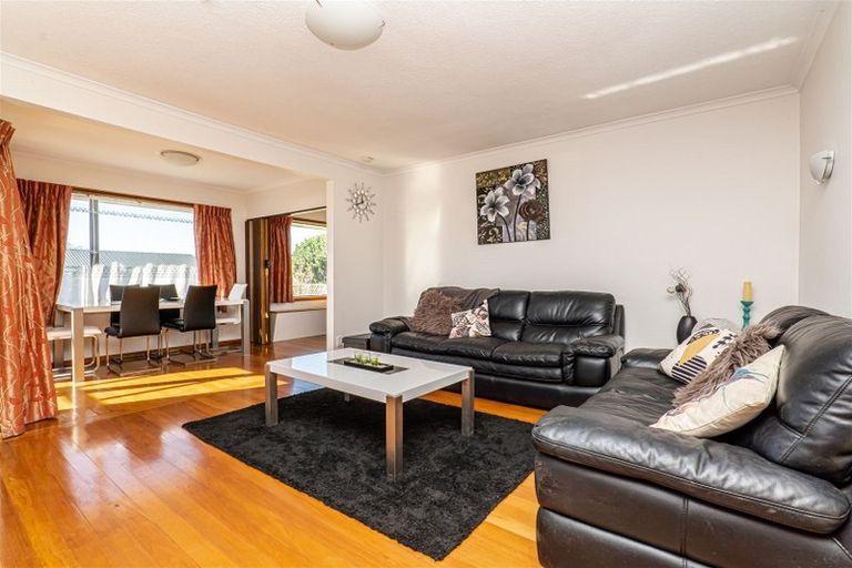 Photo of property in 21 Walcot Street, Bromley, Christchurch, 8062