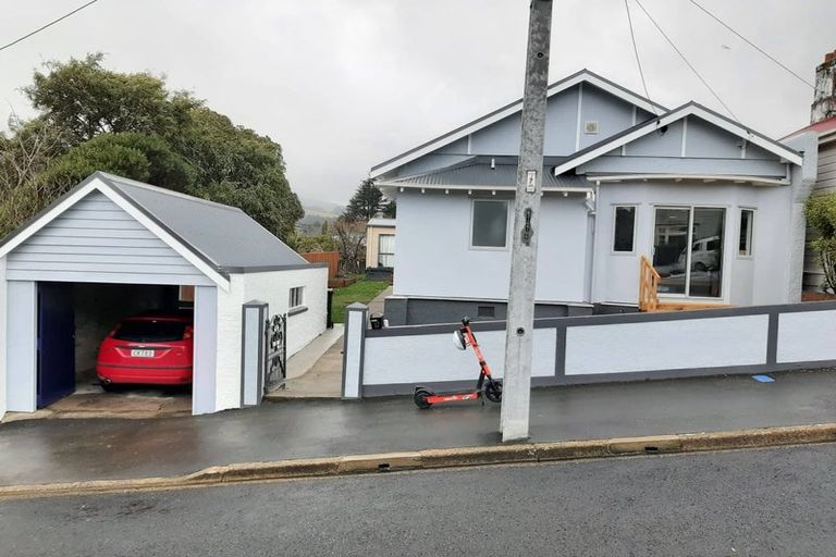 Photo of property in 17 Islington Street, North East Valley, Dunedin, 9010