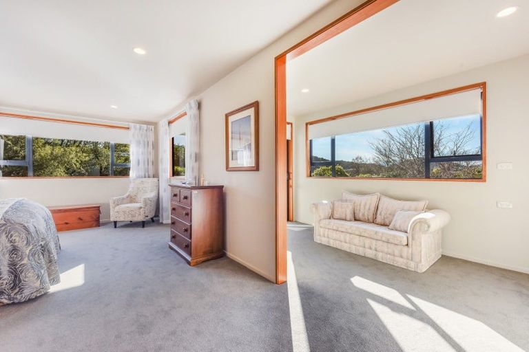 Photo of property in 5 Milton Terrace, Picton, 7220