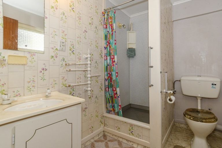 Photo of property in 16 The Drive, Brookfield, Tauranga, 3110