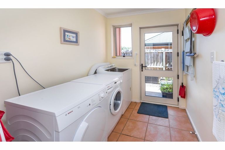 Photo of property in 290 King Street, Rangiora, 7400