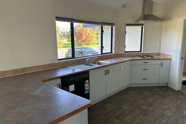 Photo of property in 30 John Webb Drive, Glenview, Hamilton, 3206