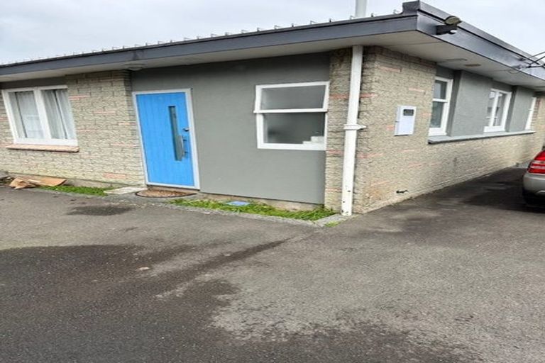 Photo of property in 6/110 Martin Street, Wallaceville, Upper Hutt, 5018