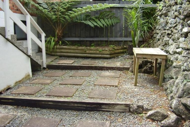 Photo of property in 3/26a Fairview Road, Mount Eden, Auckland, 1024