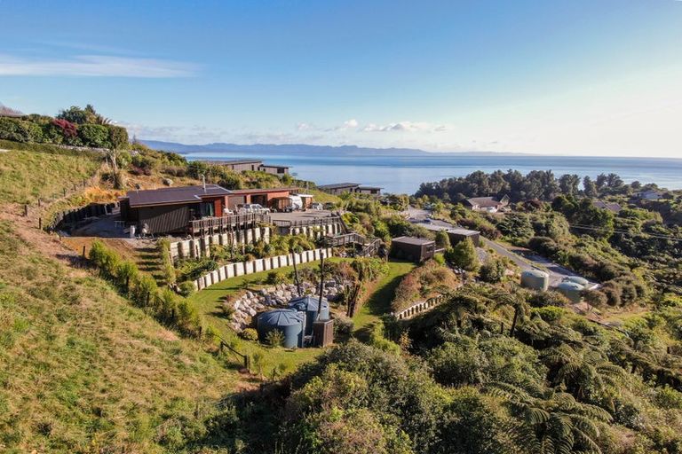 Photo of property in 89 Bay Vista Drive, Pohara, Takaka, 7183