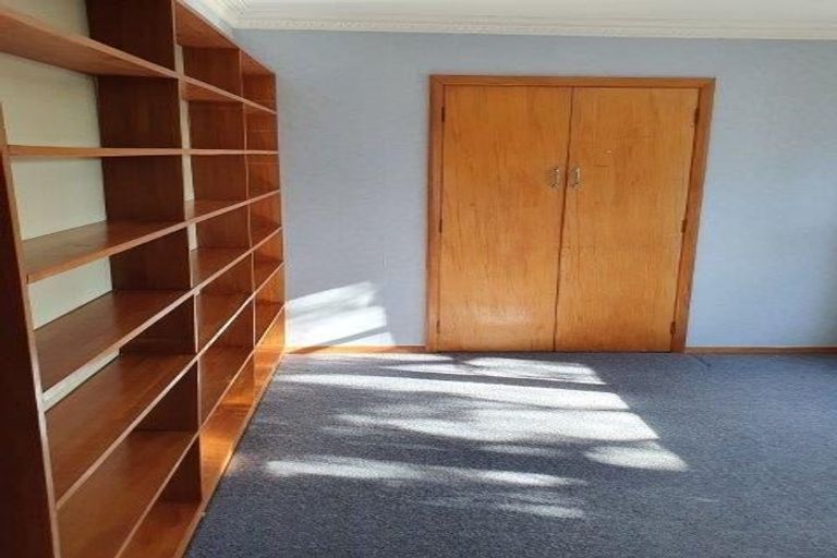 Photo of property in 158 Stokes Valley Road, Stokes Valley, Lower Hutt, 5019