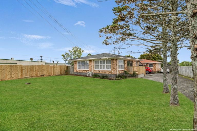 Photo of property in 1/60 Grove Road, Papakura, 2110