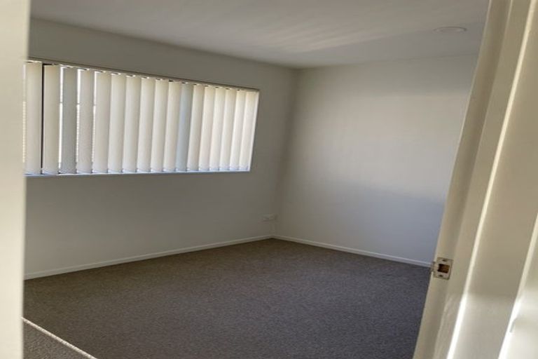 Photo of property in Albany Gardens, 23 Masons Road, Oteha, Auckland, 0632