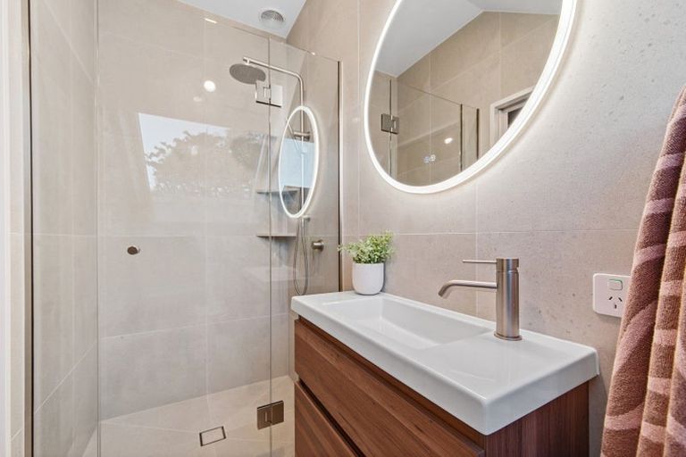 Photo of property in 1/101 Mays Road, St Albans, Christchurch, 8052