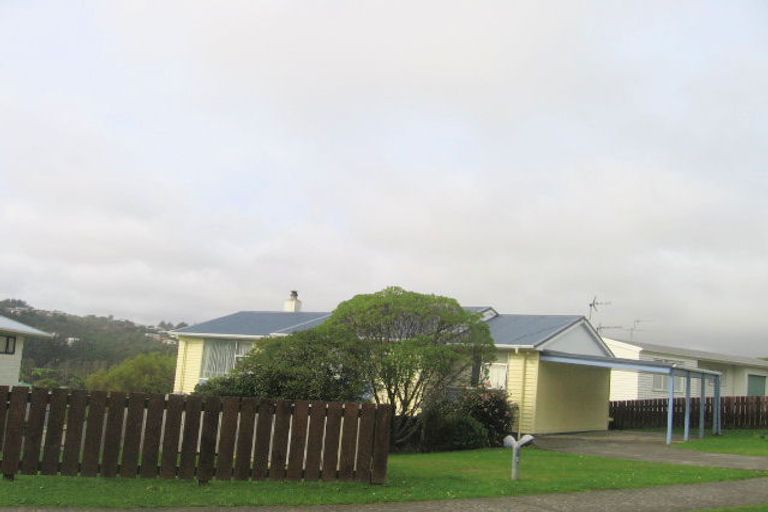 Photo of property in 26 Beaumaris Crescent, Ascot Park, Porirua, 5024