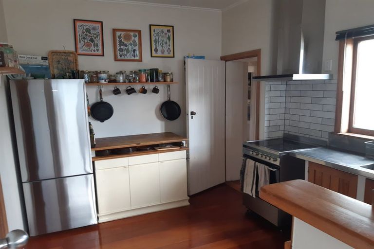 Photo of property in 108 Russell Terrace, Berhampore, Wellington, 6023