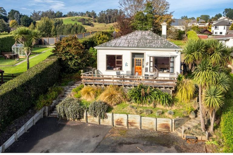 Photo of property in 164 Main South Road, Green Island, Dunedin, 9018