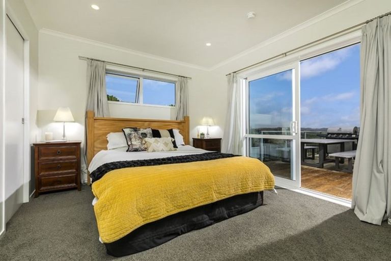 Photo of property in 112 Hibiscus Coast Highway, Red Beach, 0932