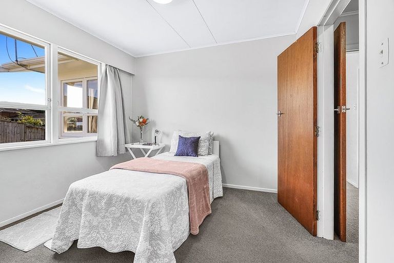 Photo of property in 61 Morrow Avenue, St Andrews, Hamilton, 3200