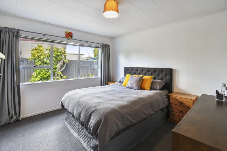 Photo of property in 94 King Street, Waiuku, 2123