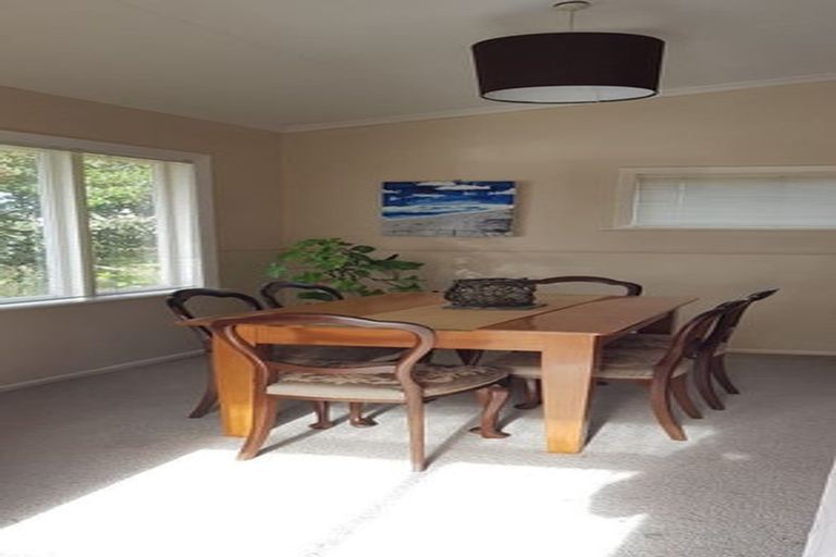 Photo of property in 32 Hunia Terrace, Himatangi Beach, Foxton, 4891