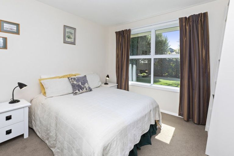 Photo of property in 53 Waitikiri Drive, Parklands, Christchurch, 8083