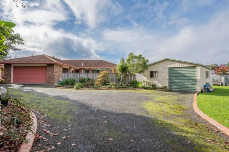 Photo of property in 7 Tararua Crescent, Otaki, 5512