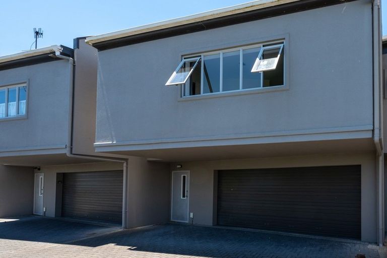 Photo of property in 15b York Street, Glenholme, Rotorua, 3010