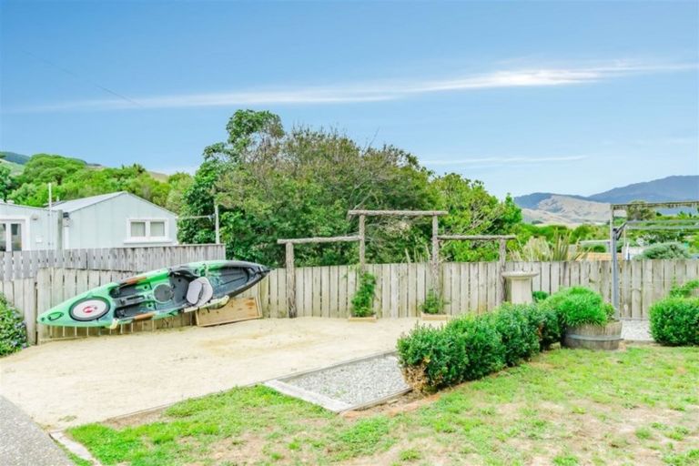 Photo of property in 54a Poplar Avenue, Raumati South, Paraparaumu, 5032