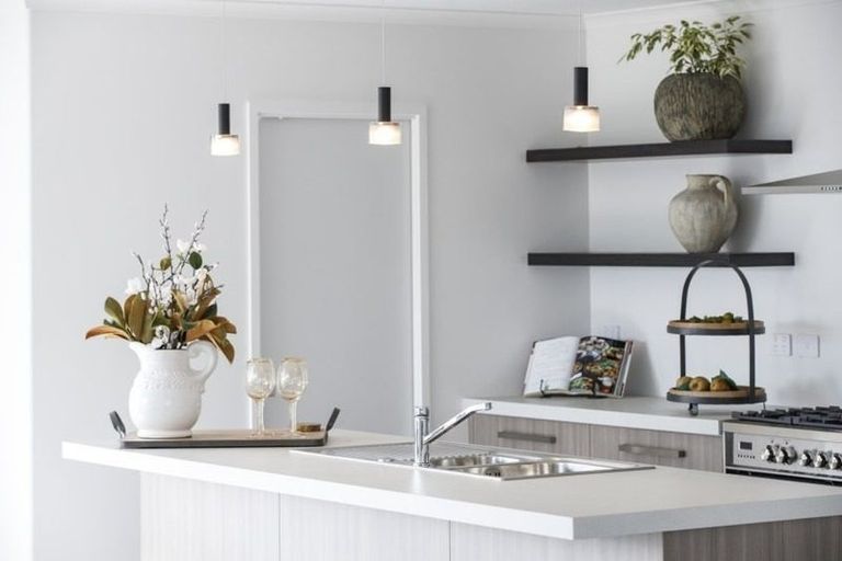 Photo of property in 12 Kahukaka Road, One Tree Point, 0118