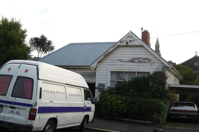 Photo of property in 12 Hazel Avenue, Caversham, Dunedin, 9012