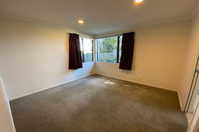 Photo of property in 9b Baird Street, Howick, Auckland, 2014