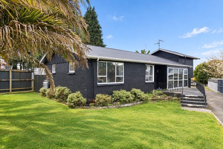 Photo of property in 7 Thomas Crescent, Western Heights, Rotorua, 3015