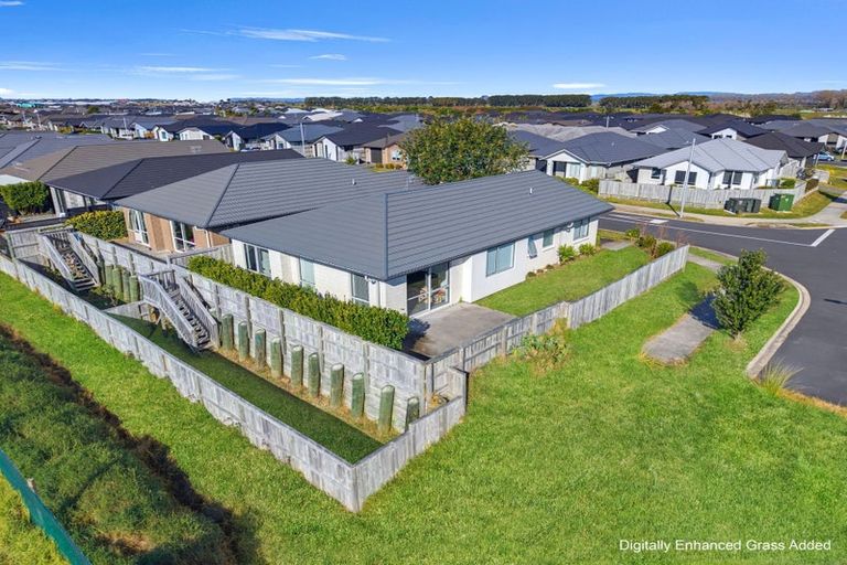Photo of property in 1 Te Wharo Drive, Papamoa, 3118