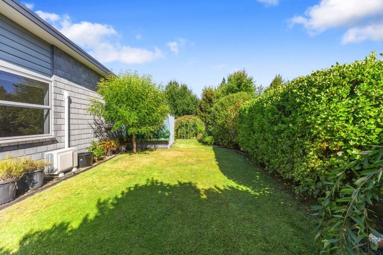 Photo of property in 1 Ellesmere Close, Pyes Pa, Tauranga, 3112