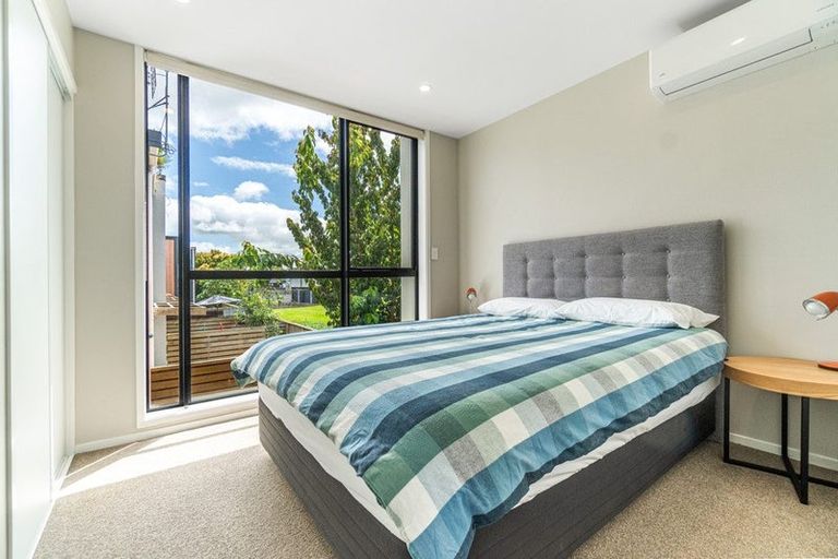 Photo of property in 52 Koro Lane, Mangere Bridge, Auckland, 2022