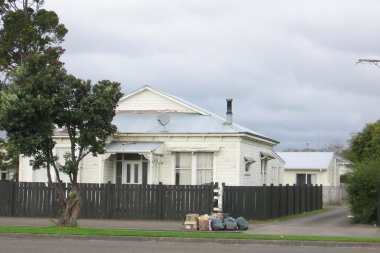 Photo of property in 668a Main Street, Palmerston North, 4414