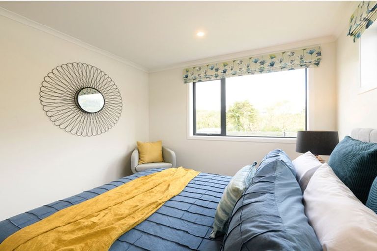 Photo of property in 44 Pateke Drive, Kenepuru, Porirua, 5022