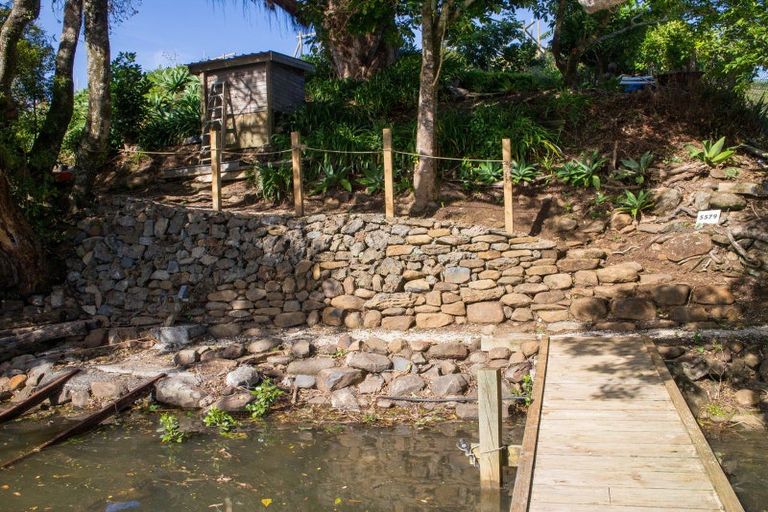 Photo of property in 80 Riverview Road, Kerikeri, 0230