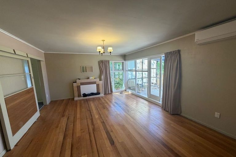 Photo of property in 43a Howe Street, Howick, Auckland, 2014