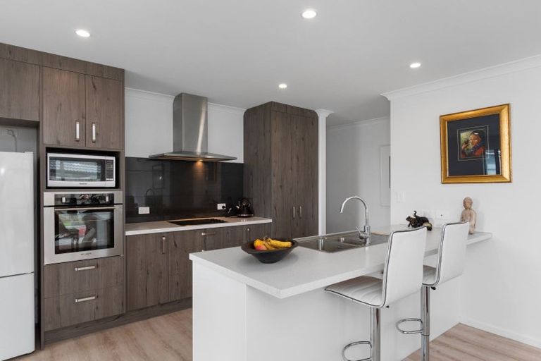 Photo of property in 79 Bert Wall Drive, Omokoroa, 3114